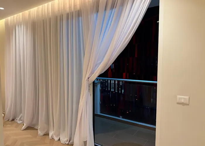 Arena * ティラナ