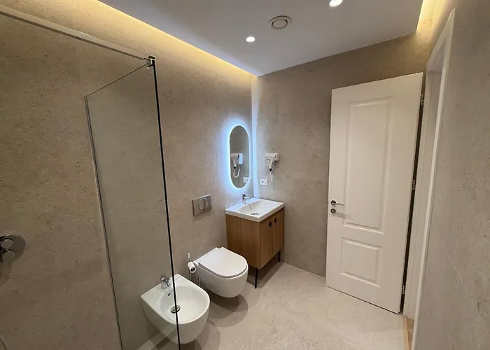 Arena * ティラナ