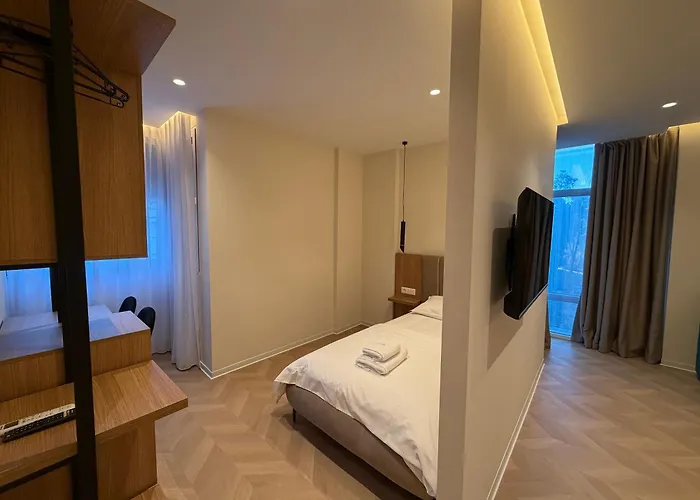 Arena アパート ティラナ